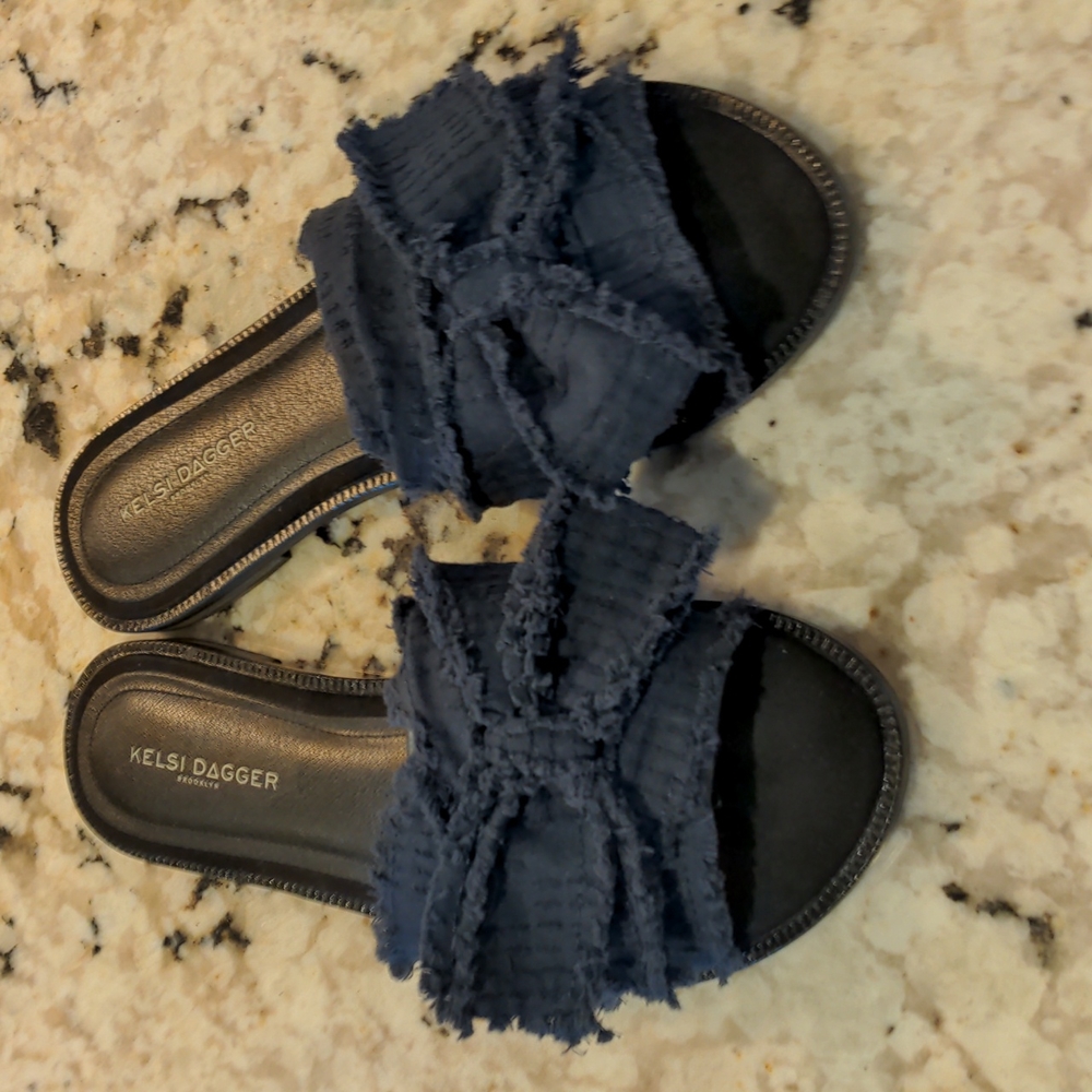 Kelsi Dagger fabric sandals